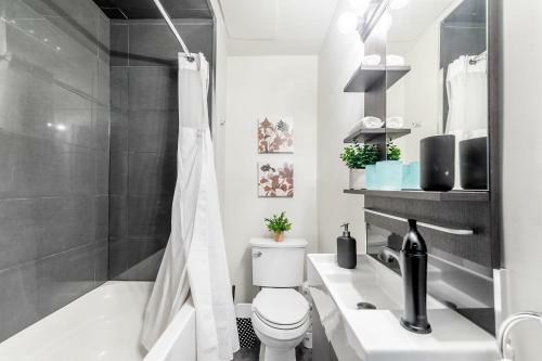 Apartamento Upscale 1br Boutique Apt With Netflix - Prime Downtown Location!