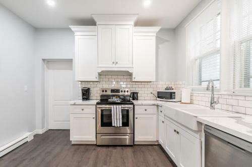 Apartamento Bright & Spacious 2br Apt With Netflix, Near Dt Hamilton!