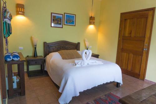 Hotel Sea Hawk Suites