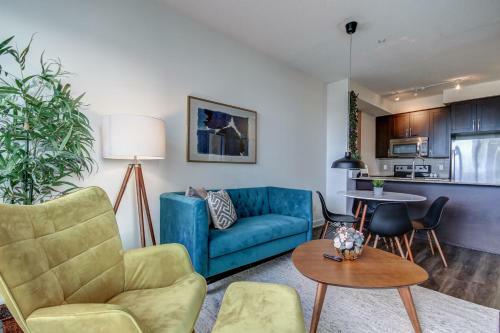 Apartamento The Benetton Suite - Square One 1 Br + Den + 1 Parking