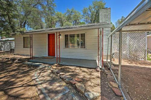 Updated Payson Retreat With Patio, Grill And Yard!
