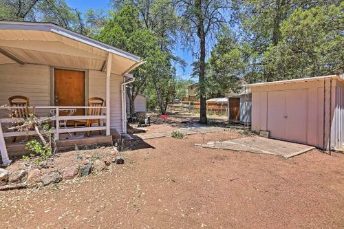 Updated Payson Retreat With Patio, Grill And Yard!