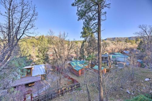 Cabin 404 Payson Getaway With Deck Mtn-views!