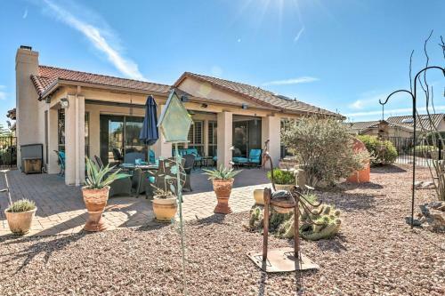 Sun-lit Casa In 55 And Community With Bbq And Patio!