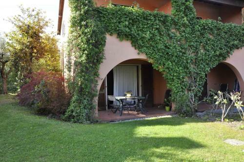 Apartments In Polpenazze Del Garda 22552