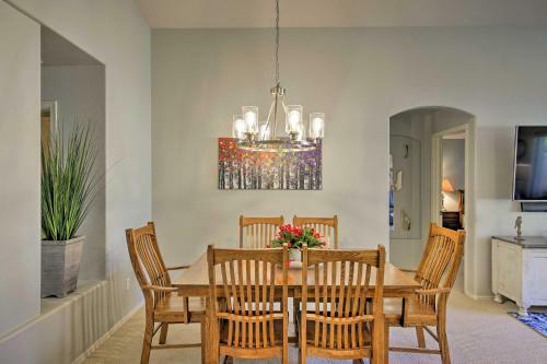 Surprise Retreat With Lake Views And Golf Course!