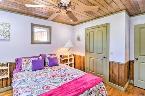 Vibrant Hydrangea House With Access To River!