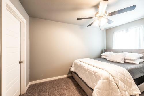 Apartamento Home Away From Home! Self Check-in & Free Parking!