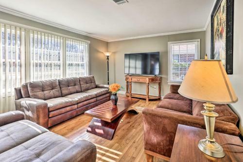 Recently Renovated Luxurious Relaxing Retreat