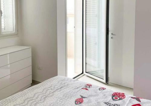 Apartamento Villa Roberta Spiaggiabianca Deluxe - A 20 Metri Dal Mare