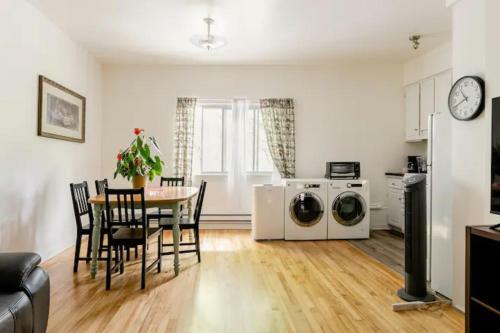 Apartamento Le Milton Place, Open Concept, Natural Sunlight, Backyard