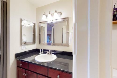 Sabino Villas #1205