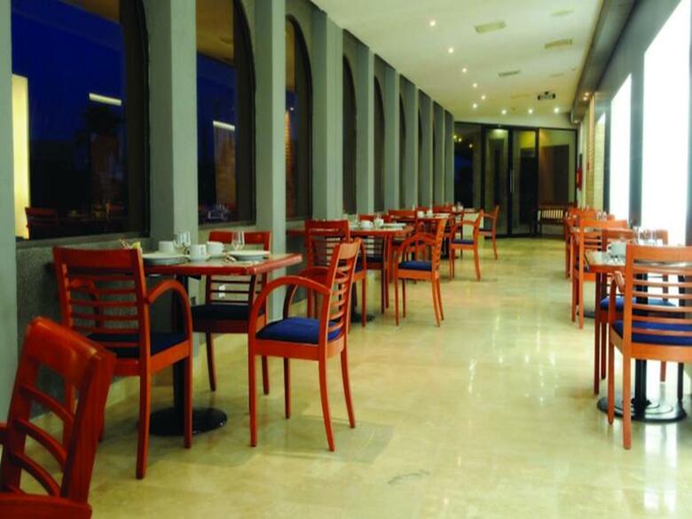 Hotel Mision Torreon