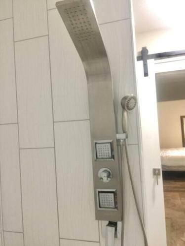 Newly Remodeled Fully Accessible, Close To Mayo