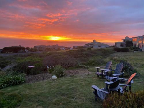 New Sea-renity Wide Ocean Views, Fireplace And Spa