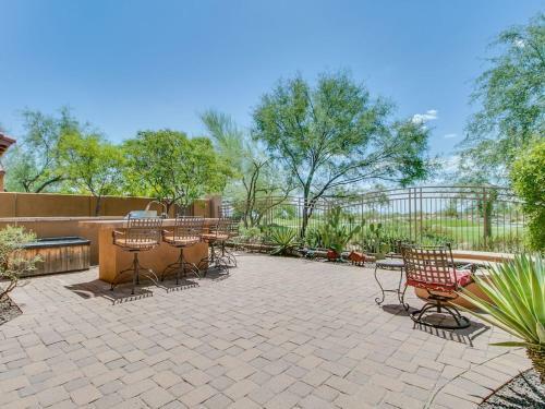 Scottsdale 4 Bdrm In Exclusive Gated Community Edit