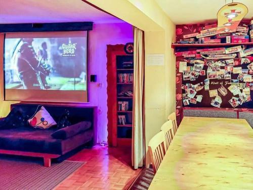 Doug's Mountain Getaway - 'exclusive Mega Chalet'