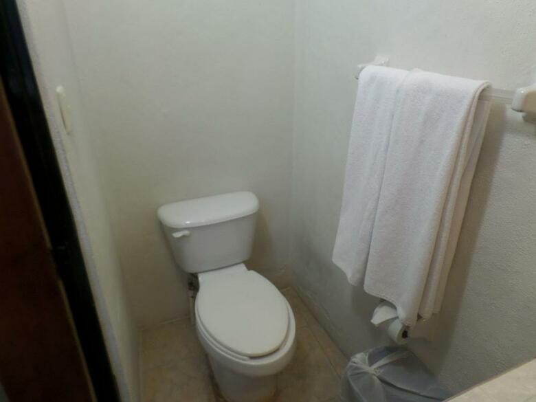 Uke Inn Hotel & Suites Xamaipak