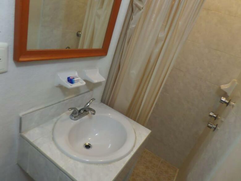 Uke Inn Hotel & Suites Xamaipak
