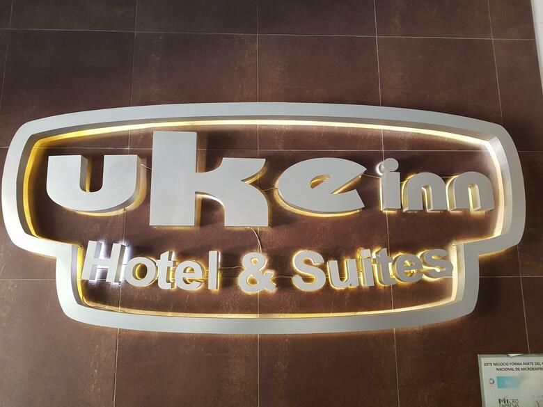 Uke Inn Hotel & Suites Xamaipak