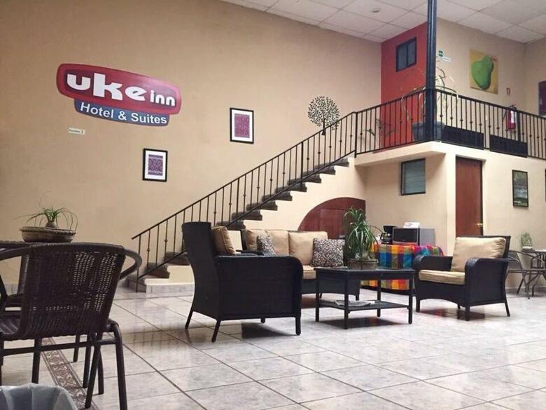 Uke Inn Hotel & Suites Xamaipak