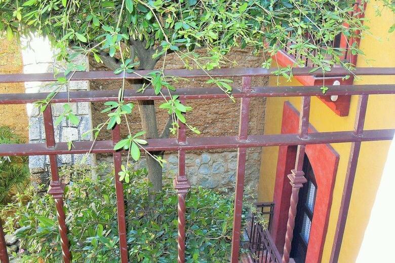 Hotel Casa Del S�tano