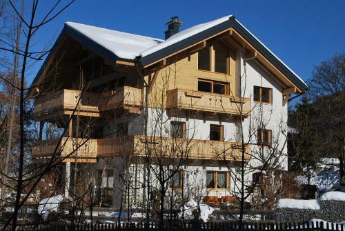 Apartamento Bee Happy Haus Burb�ck