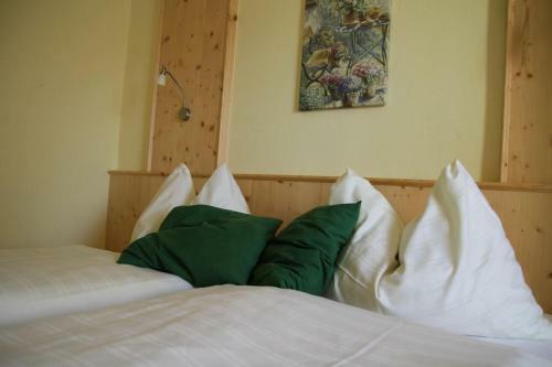 Hostal Lindenhof- Fam. Forstmayr