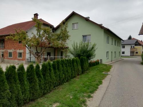 Apartamento Ferienwohnung Schmied 2
