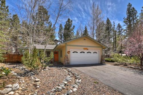 041 - Snowcrest Cottage