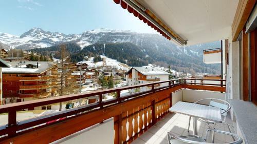 Gonenstein Residence In Leukerbad, Entire Apartment/studio With Balcony