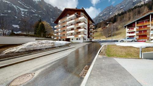 Gonenstein Residence In Leukerbad, Entire Apartment/studio With Balcony
