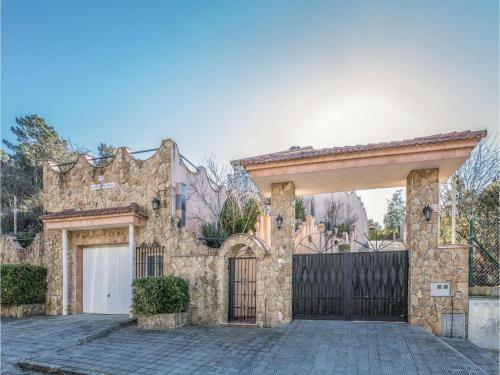 Holiday Home C/ronda Del Paradis