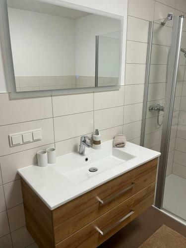 Apartamento Ferienwohnung Hausbergblick
