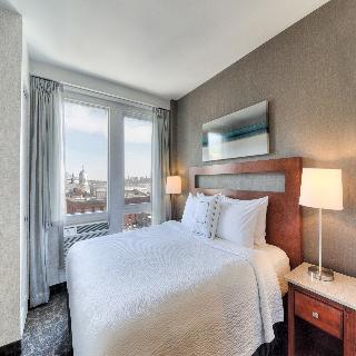Hotel Marriott Springhill Suites Old Montreal