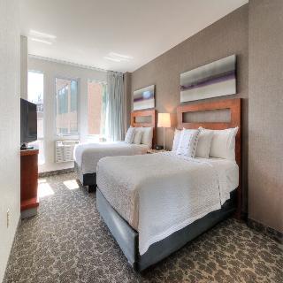 Hotel Marriott Springhill Suites Old Montreal