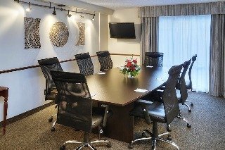 Quality Hotel Downtown Montreal