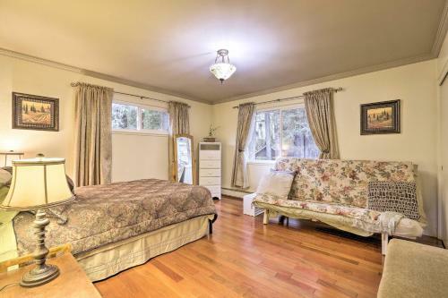 Tasteful Home With Stunning River And Valley View