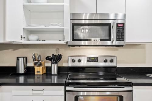 Apartamento Luxurious 1b1b Designed For Long Stays In Tech Capital!