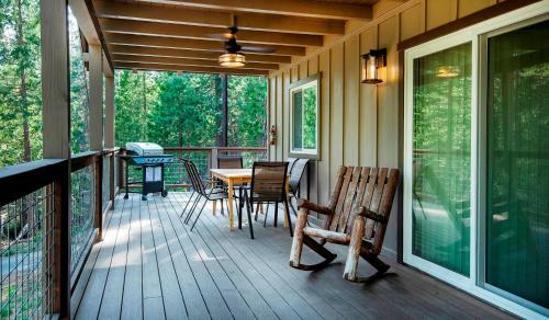 12r Hilltop Haven