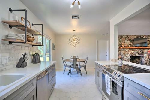 Gateway To Yosemite Home Chic Oakhurst Oasis