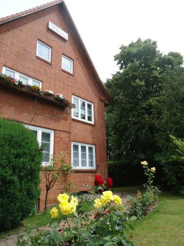 Hostal Hotel Am Fliederberg