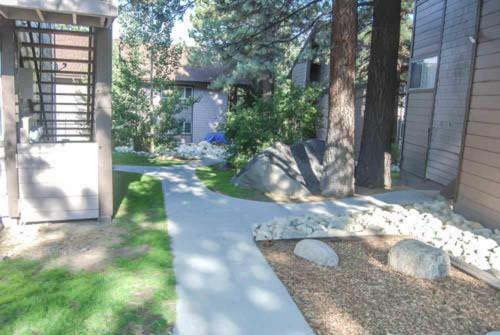 Sierra Manors #062