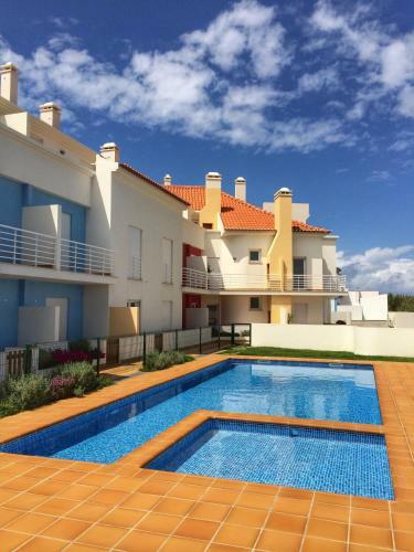 Paradise Apartments