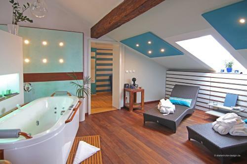 Elements Hotel