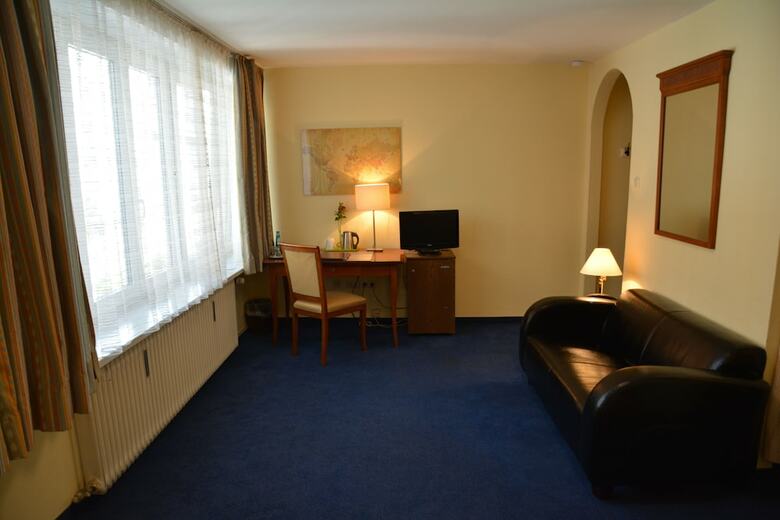 Hostal Hotel Lex Im Gartenhof