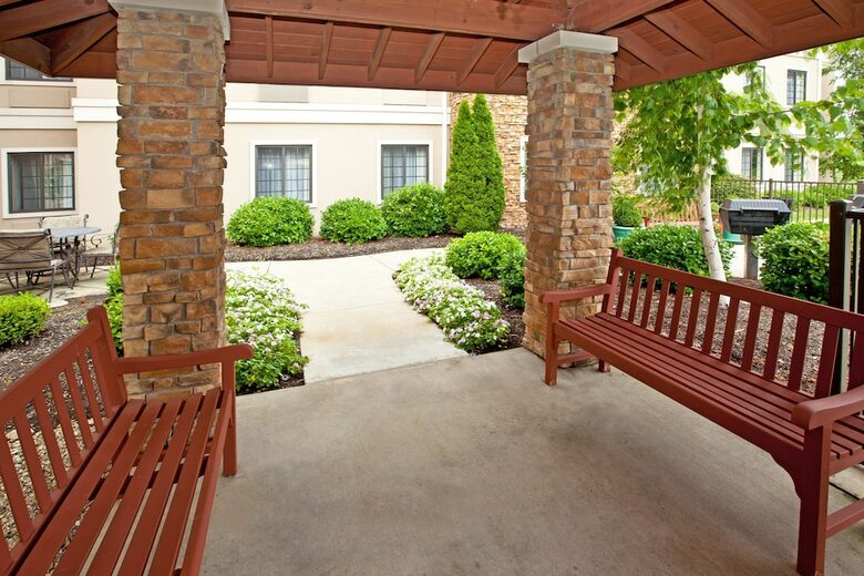 Hotel Staybridge Suites Louisville - East