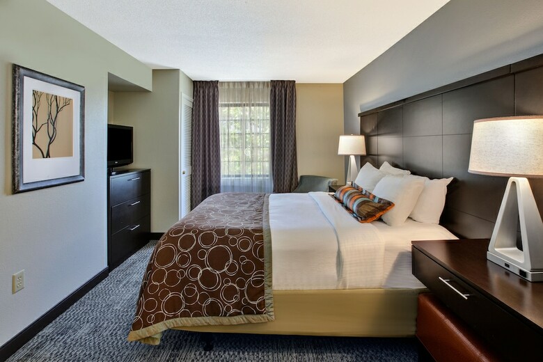 Hotel Staybridge Suites Louisville - East