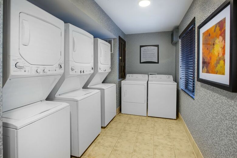Hotel Staybridge Suites Louisville - East
