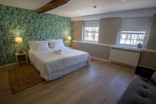 Secret Garden Suites In Bragan�a